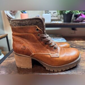 BullBoxer Brown Heeled Moto‎ Booties size 10